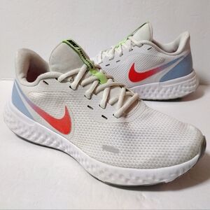 Nike Women's Revolution 5 Lace-Up Running Sneakers White Laser Crimson Blue 8.5